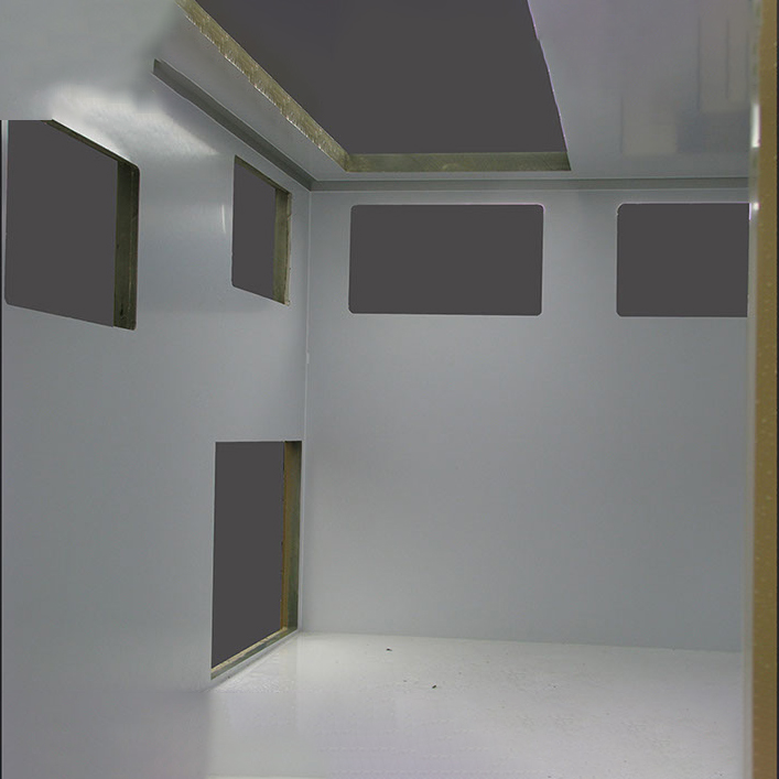 Rechteckige Box – Basisbox, isolierter Wohnmobil-LKW-Camper-Körper