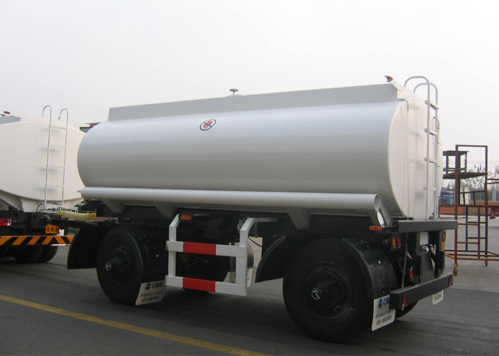 18000L Kohlenstoffstahl-Zugstangen-Tanker-Anhänger mit 2 Achsen für Kraftstoff oder Dieselflüssigkeit, Kohlenstoffstahl-Tanker-Anhänger tanken