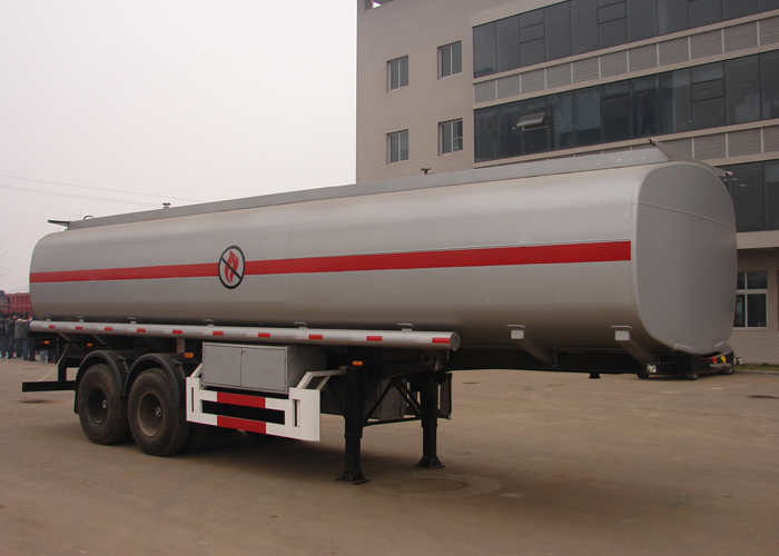 28cbm 2 Achsen Kohlenstoffstahl Tanker Semi Trailer, Hochwertiger Stadtkraftstofftransporter