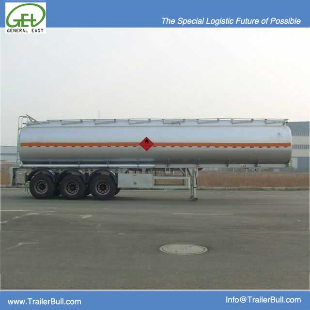 45cbm 3 Achsen Kohlenstoffstahl-Tanker-Sattelanhänger, hochwertiger Kohlenstoffstahl-Tanker-Anhänger
