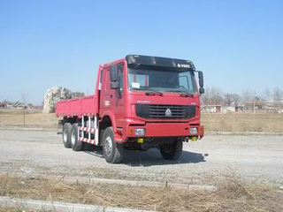 336 PS Howo Cargo Truck mit vollem Antrieb von 6*6 für 7m Cargobox
