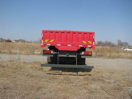 340 PS Howo Cargo Truck mit vollem Antrieb von 6*6 für 8,4m Cargo Box-ZZ2257N4657C1